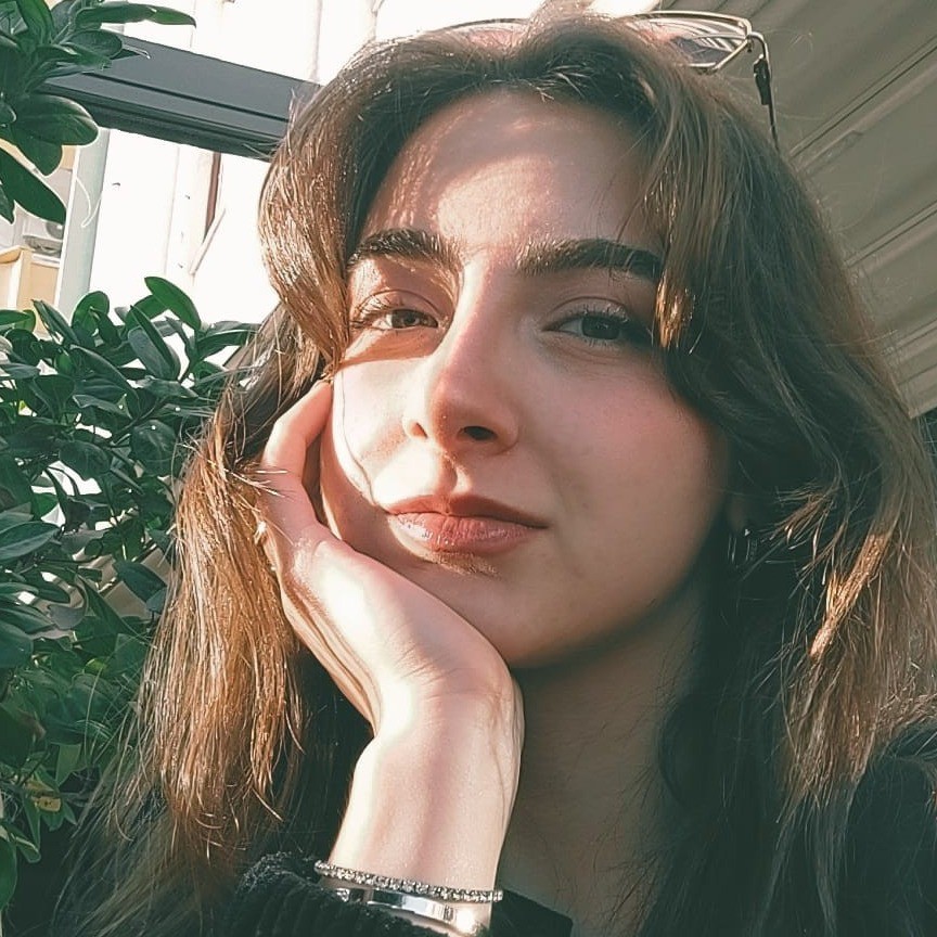 Ebe Elif Zeynep Zünbül | 