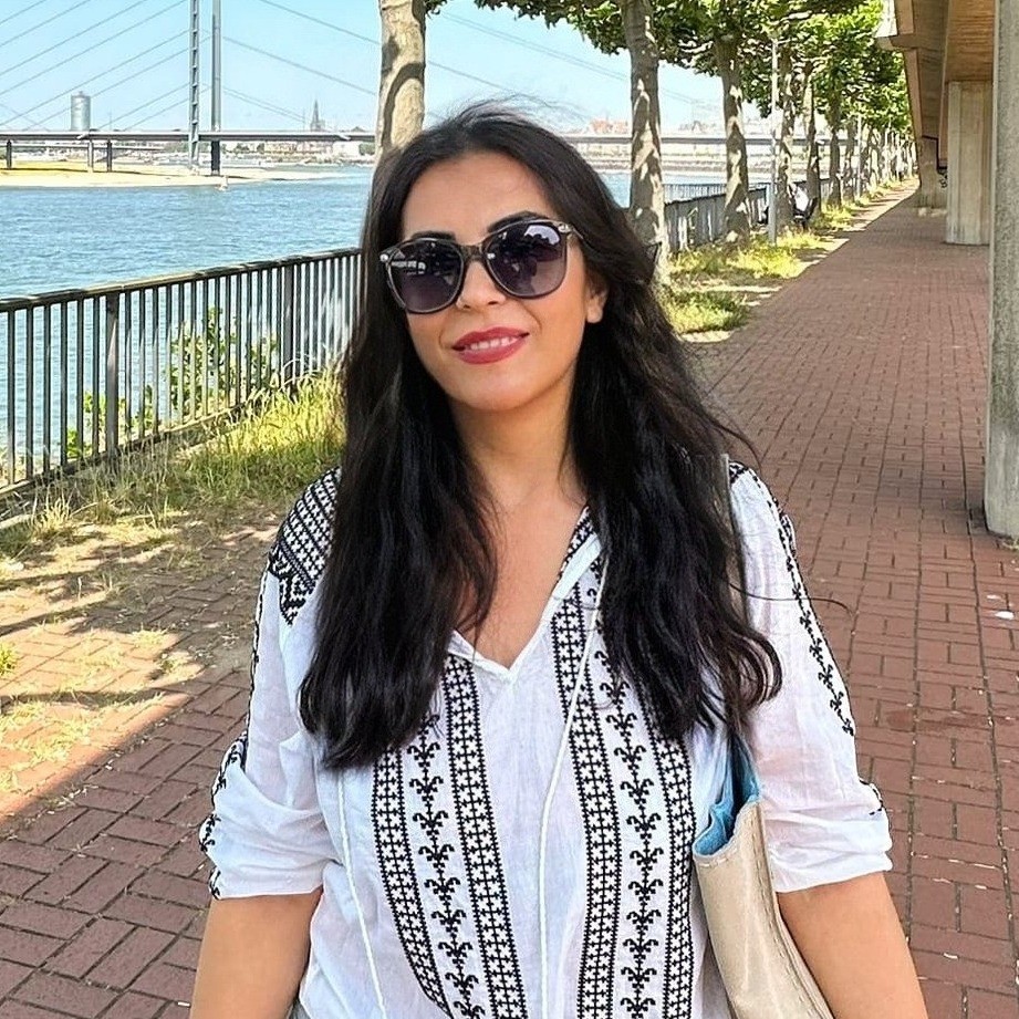 Ebe Leyla Erdoğdu | 